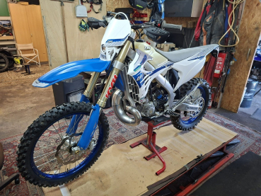 Preview: TM Moto Enduro 300 2T Fi mod 2024 im Auftrag zu verkaufen